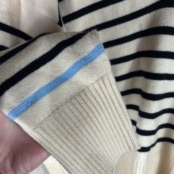 Elan > Cream V Neck Collared Striped Sweater Small - Picture 6 of 9